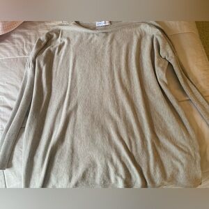 𝐏𝐑𝐈𝐂𝐄 𝐅𝐈𝐑𝐌 🎀 Petal and pup top